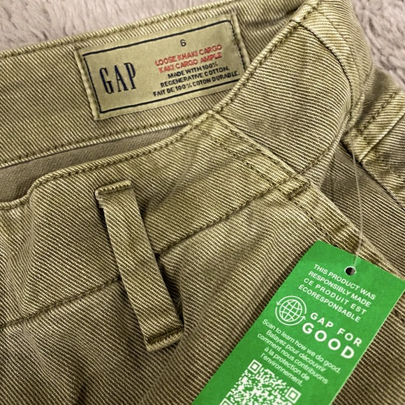 GAP Khaki Cargo BNWT - Picture 3 of 3